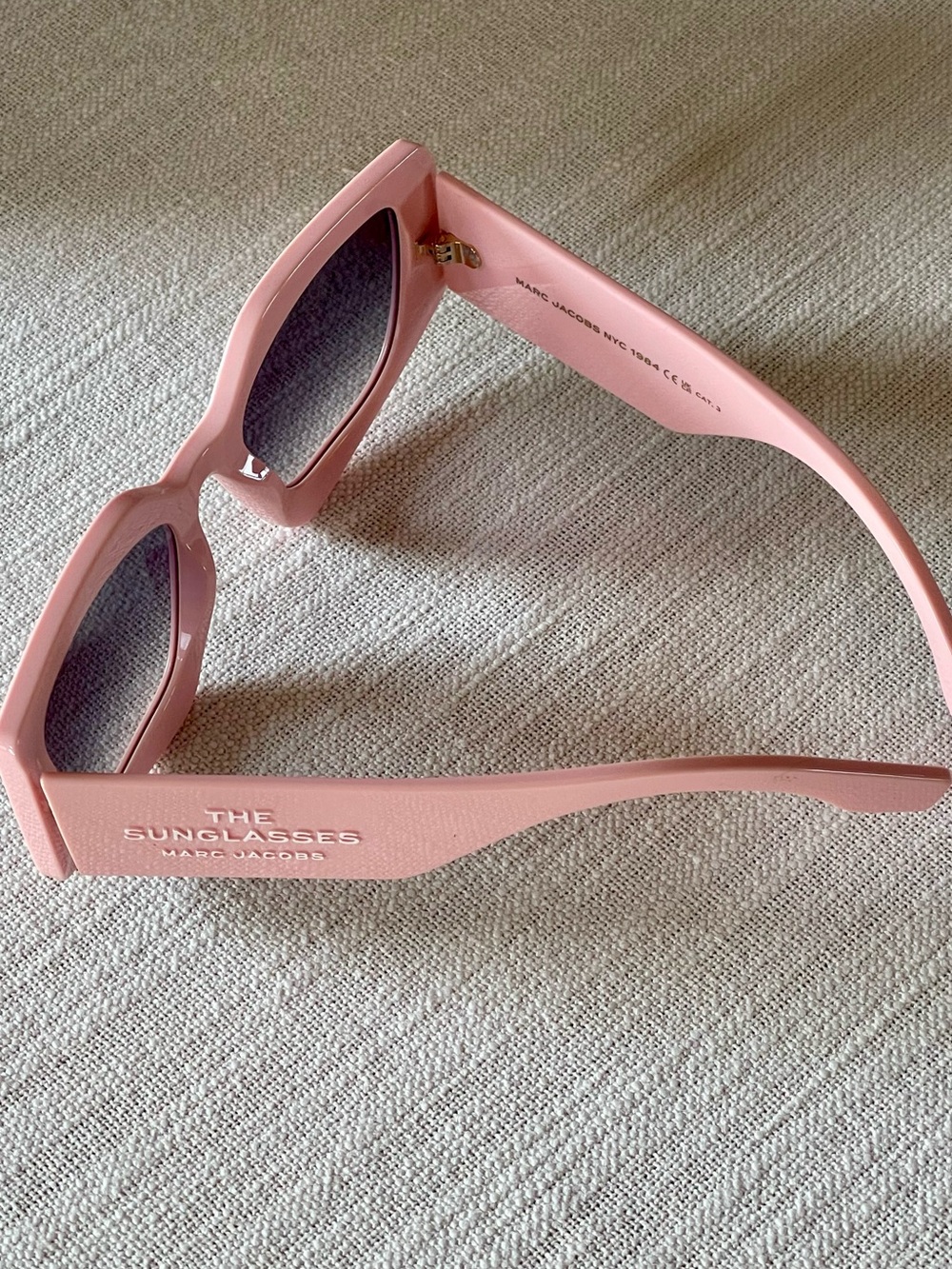 NIB MARC JACOBS MARC 774/S 35J90 PINK FULL RIM DARK GREY SHADED SUNGLASSES - Picture 10 of 12